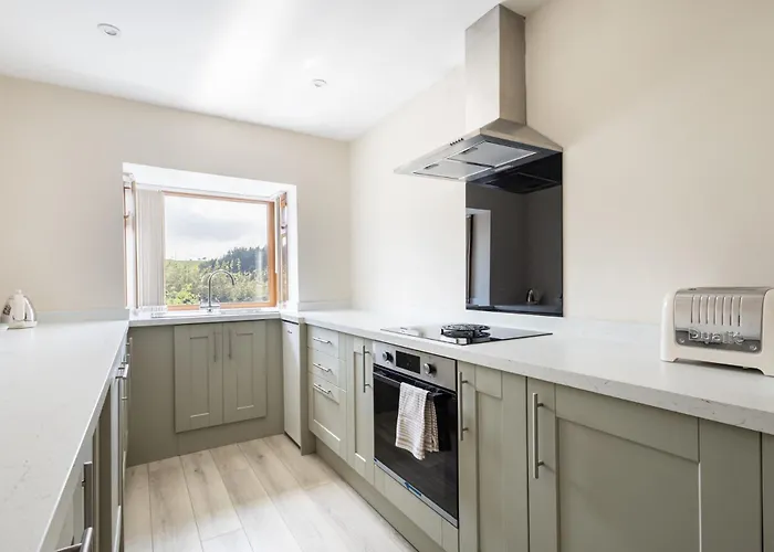 Holiday home Host & - The Willows