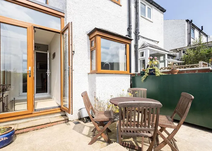 Host & - The Willows * グレート・アイトン